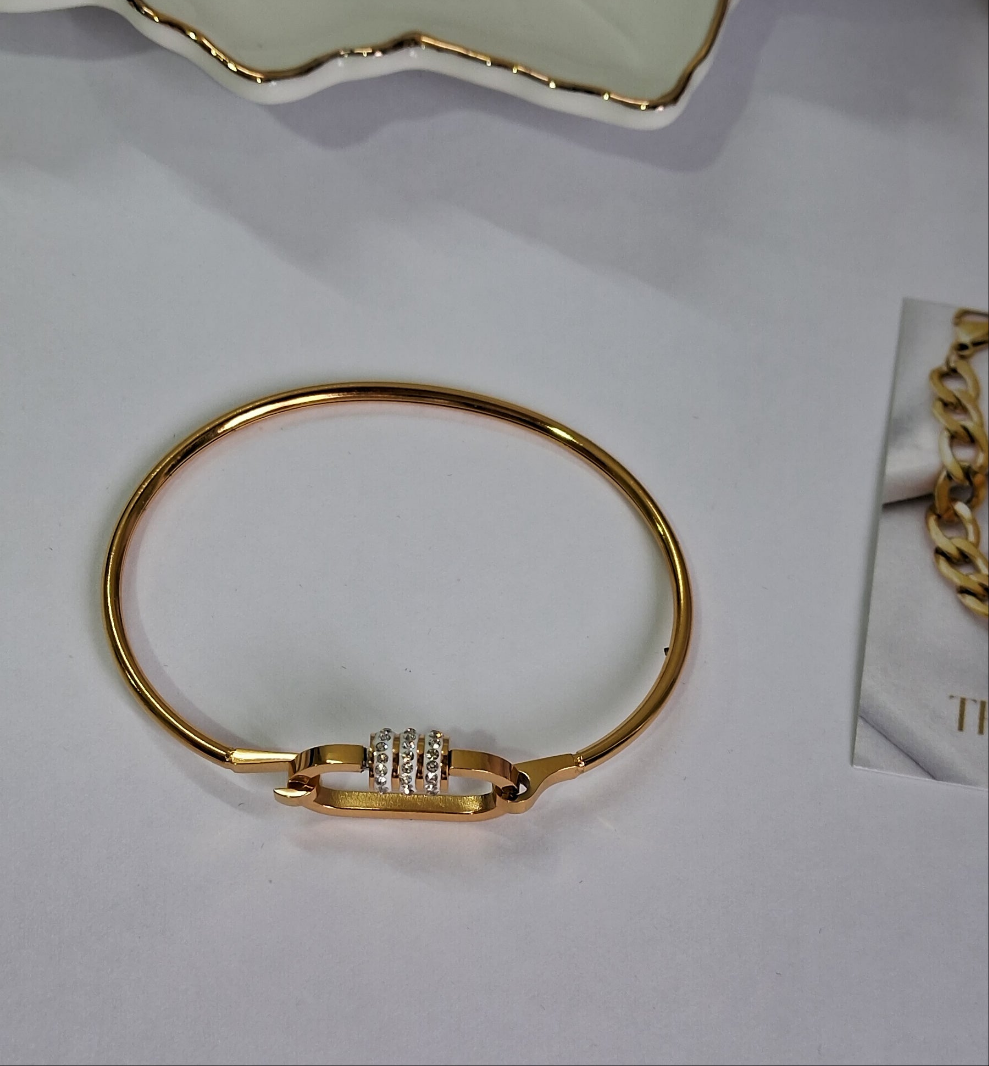 Vibe Cuff Bracelet-Step - Up