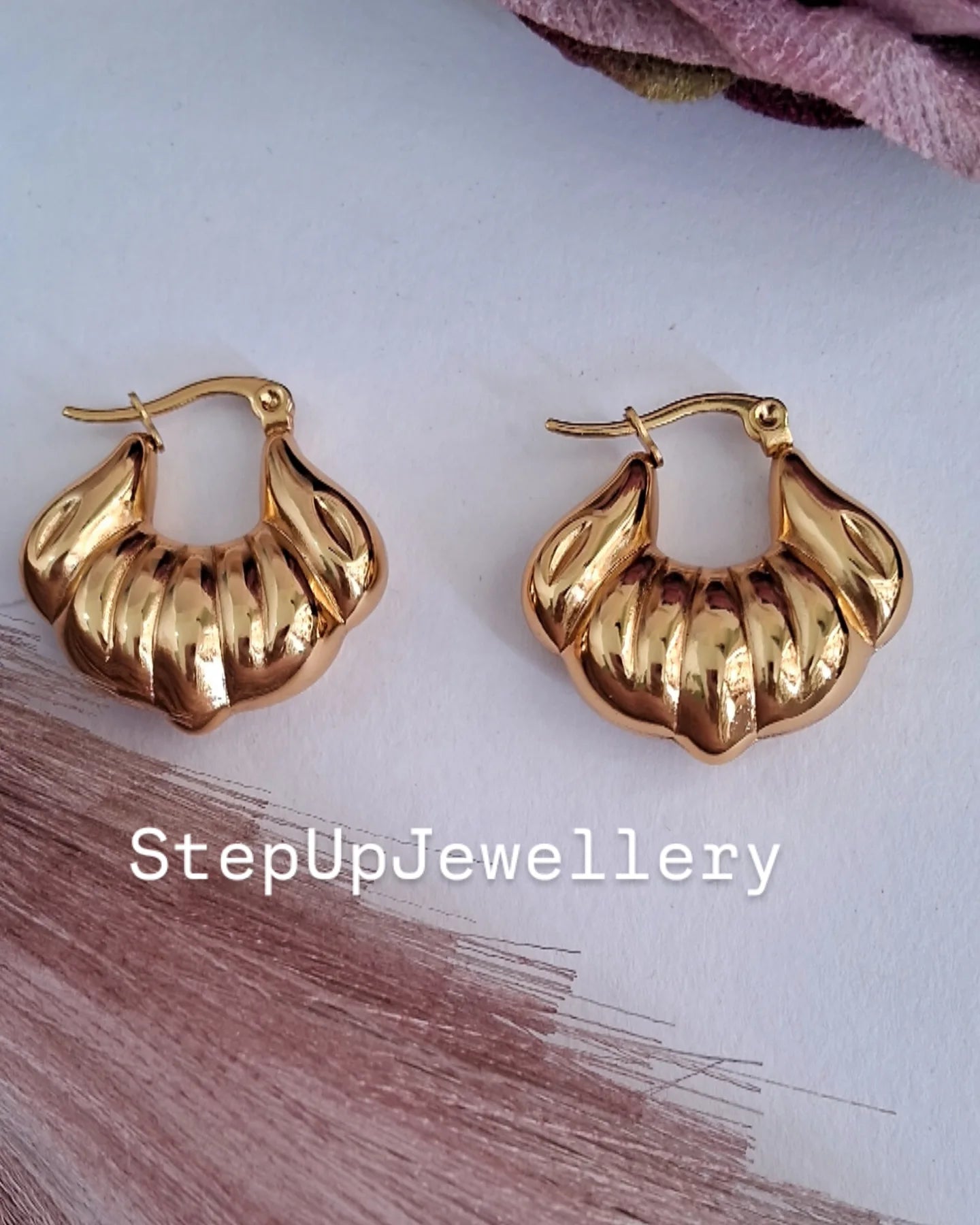 Alia hoop earrings | Waterproof