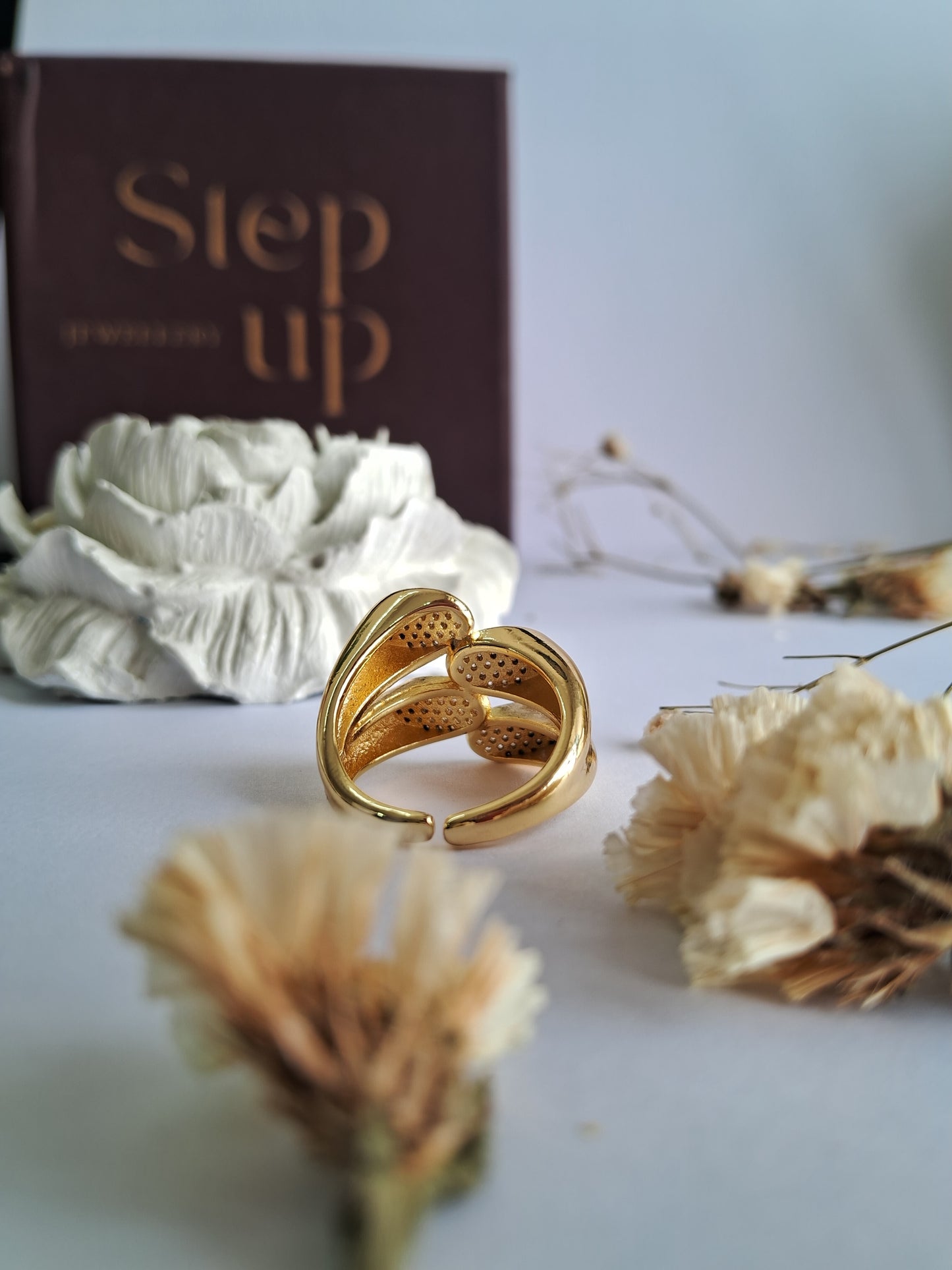 Noha Ring