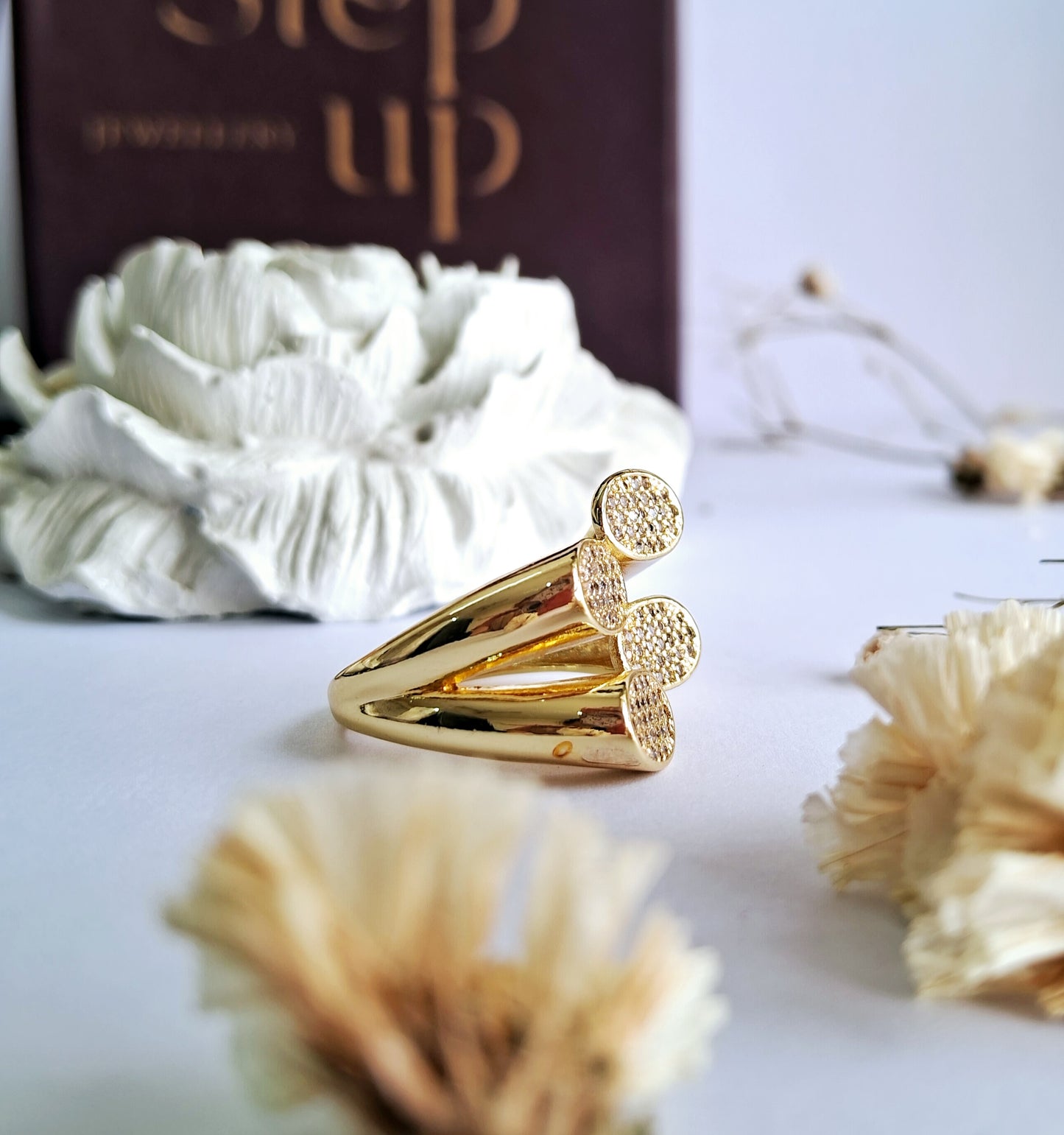 Noha Ring