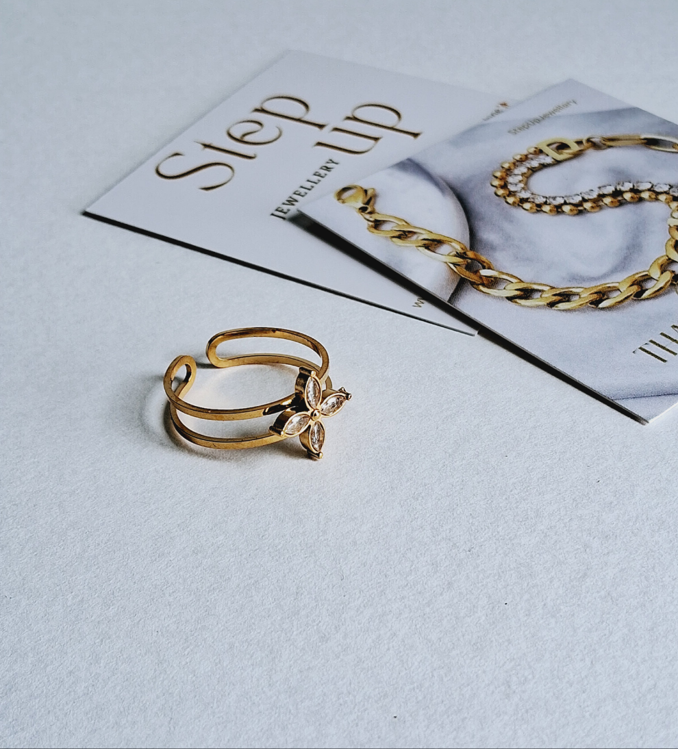 Amara Ring-Step - Up