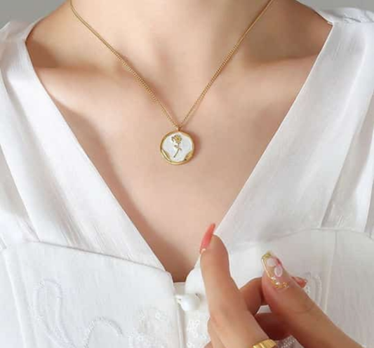 Rose  Necklace || 18K Gold-Plated-Step - Up