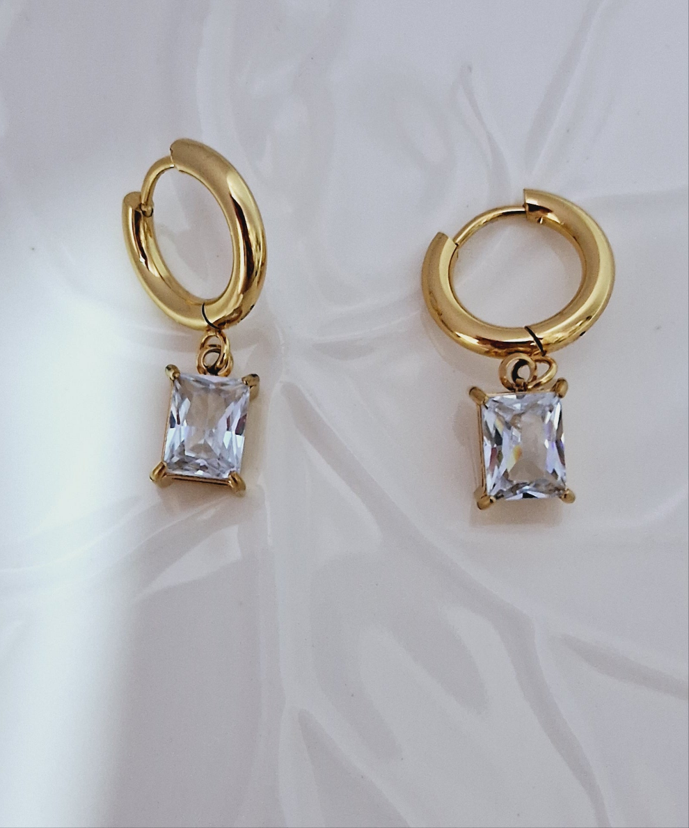 Kiara Drop Earrings