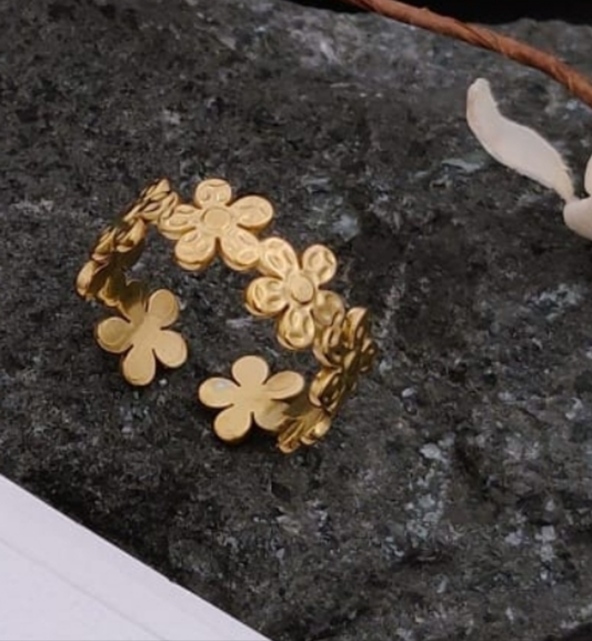 Florida Ring || 18K Gold-Plated-Step - Up