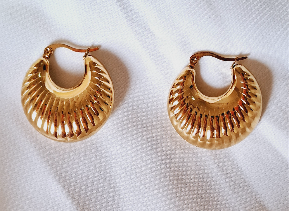 Lustre Hoops  || 18k-Gold Plated-Step - Up