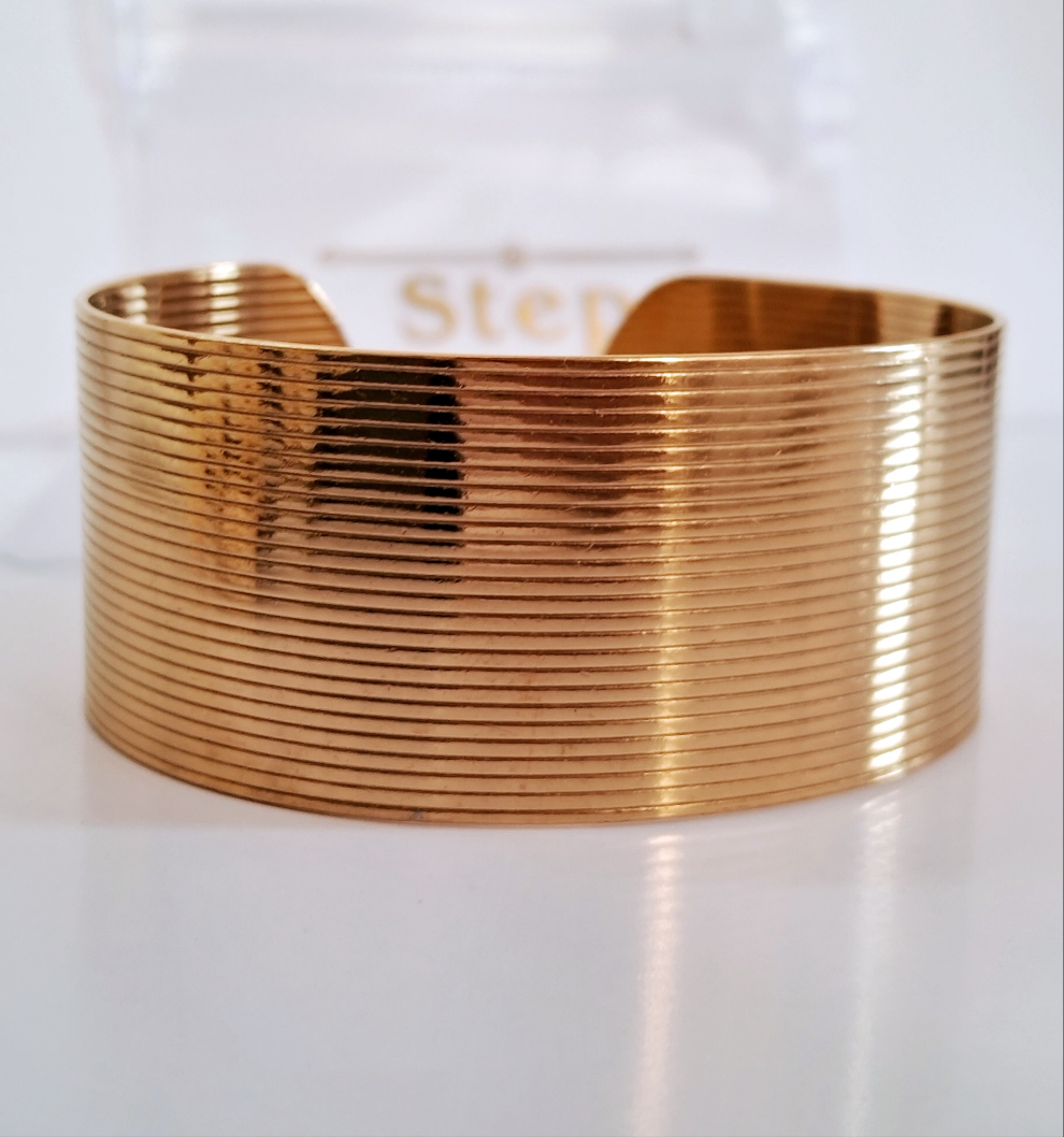Bold Gold Cuff Bracelet || 18K Gold-Plated waterproof-Step - Up