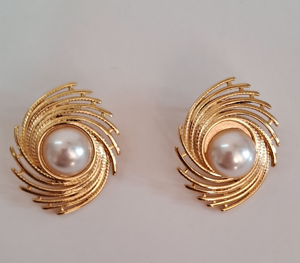Opaline Earrings || 18k-Gold Plated Waterproof-Step - Up