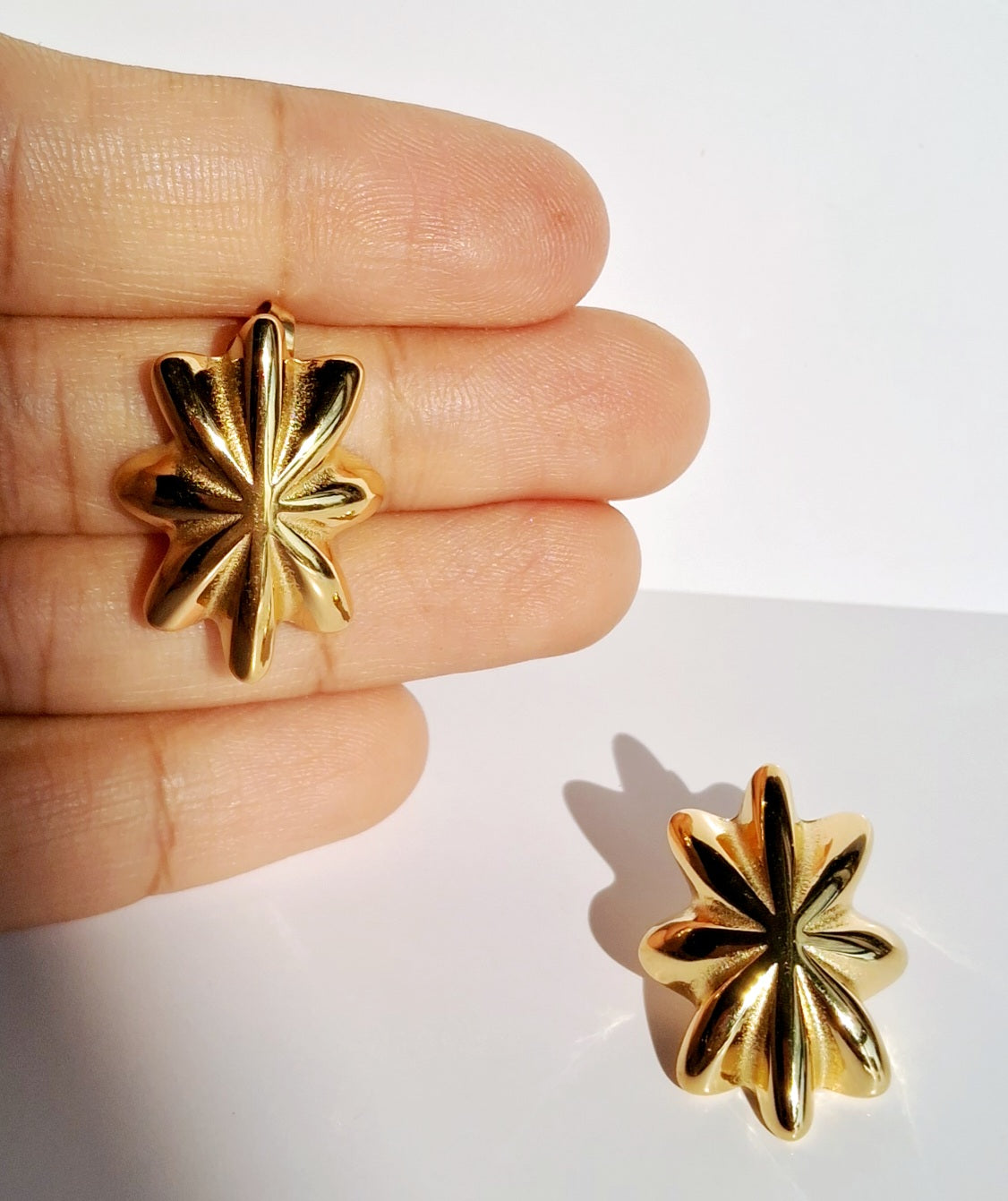 Starlet Earrings || 18K Gold-Plated-Step - Up