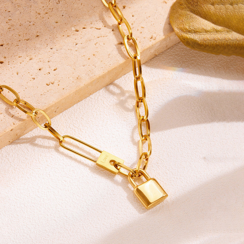 Hyna necklace-Step - Up