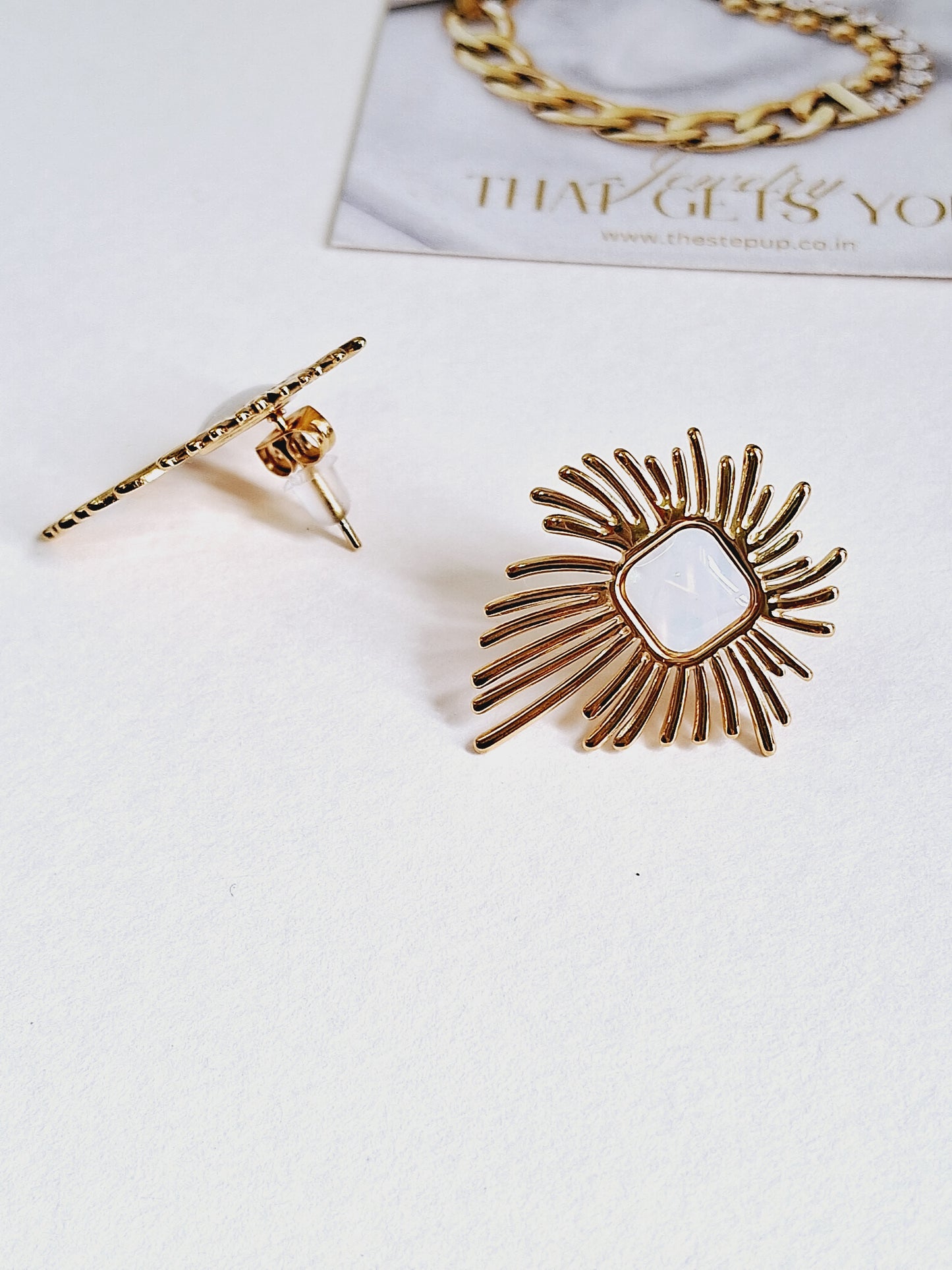 Rim earrings-Step - Up