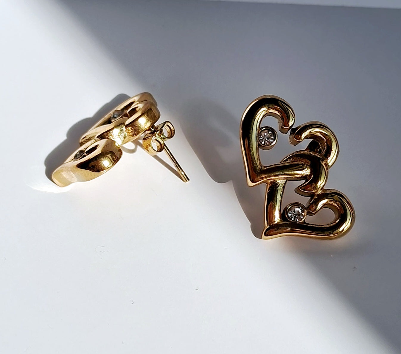 Heart Earrings || 18K Gold-Plated-Step - Up