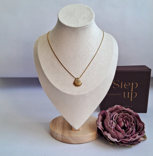 Shall Necklace || 18K Gold-Plated-Step - Up