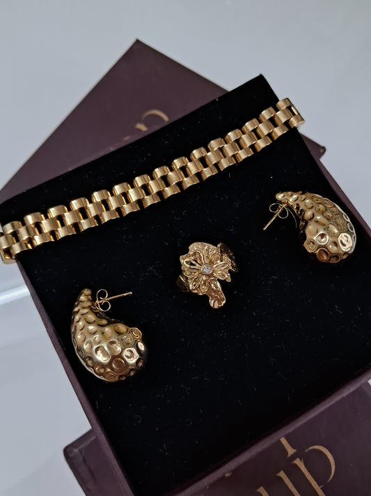 The Luxe Trio Three essentials. One perfect gift.-Step - Up