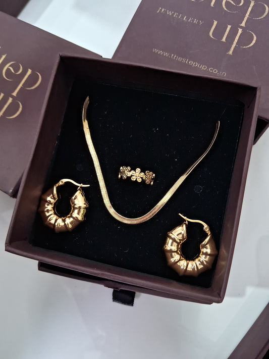 Dainty Charm Trio-Step - Up