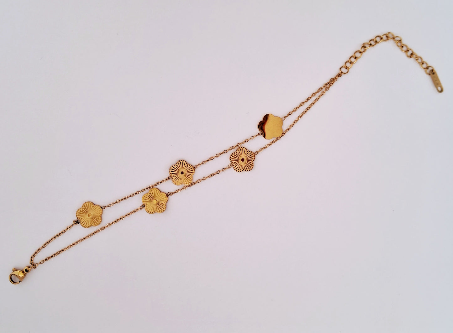 Dainty Clover Floral Bracelet | 18K Gold-Plated-Step - Up