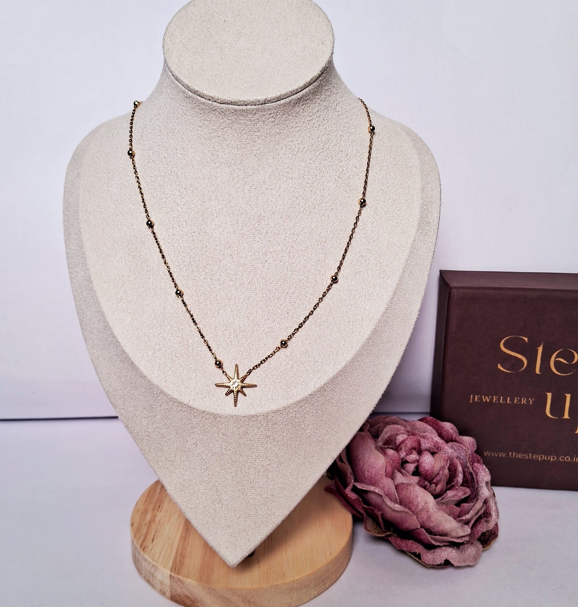Meryl necklace-Step - Up