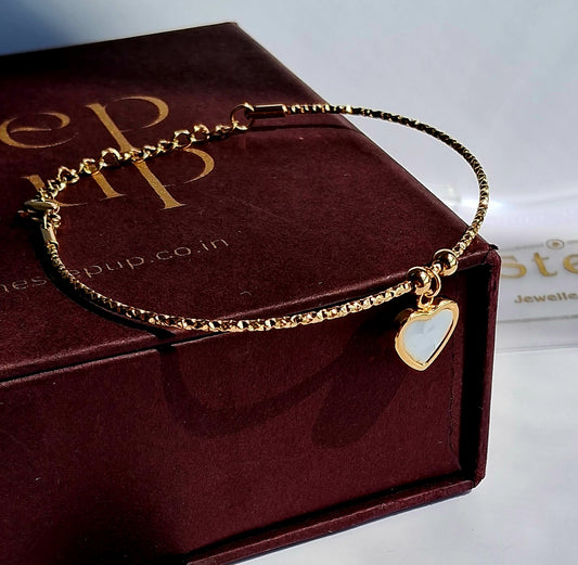 Nora Bracelet  || 18K Gold-Plated-Step - Up